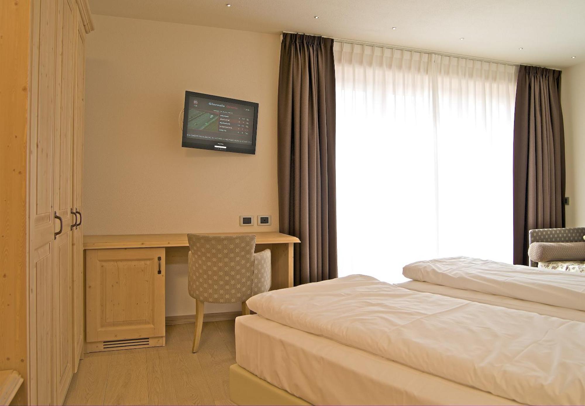 Hotel Alba 3*