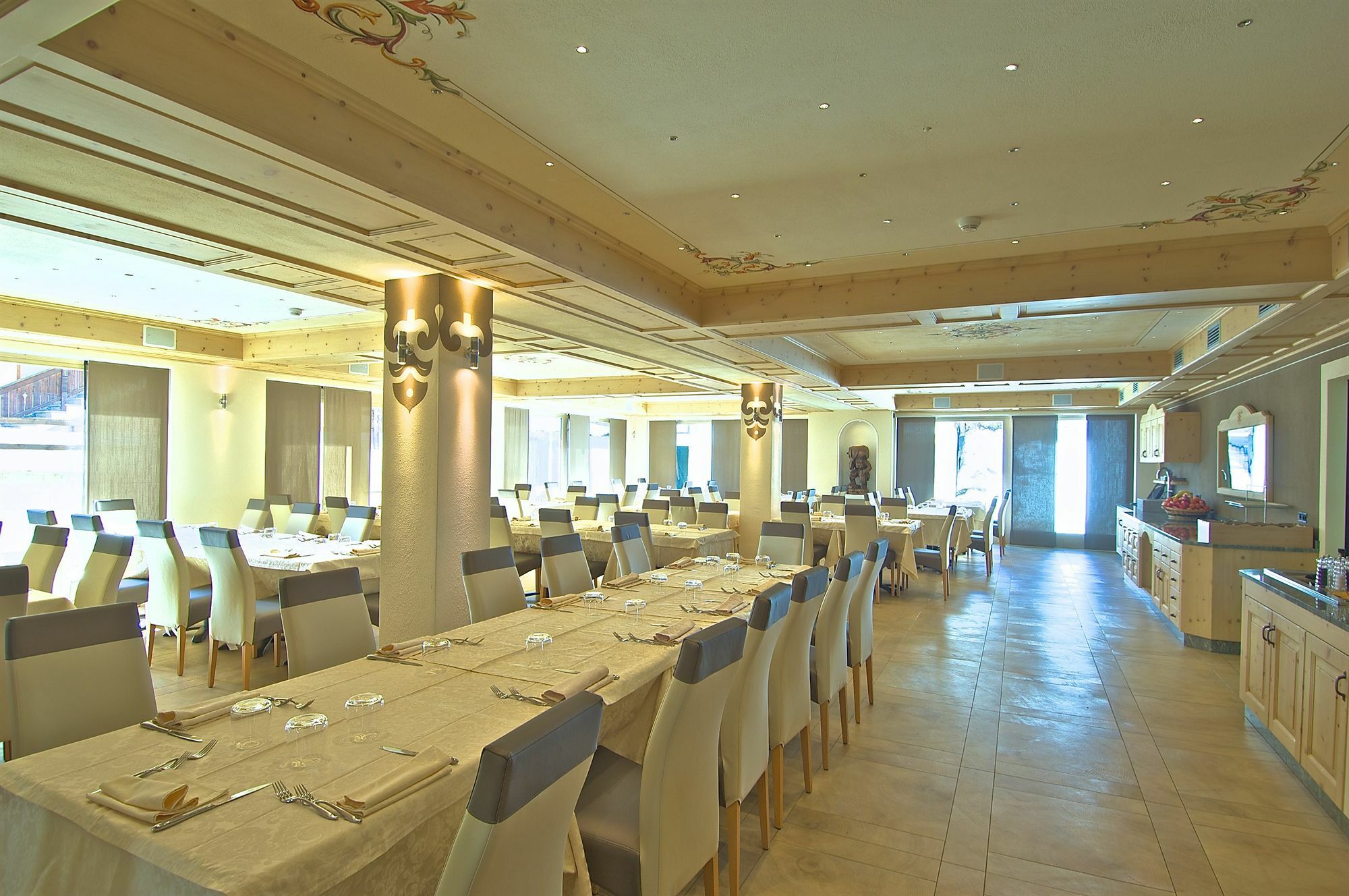 Alba Hotel